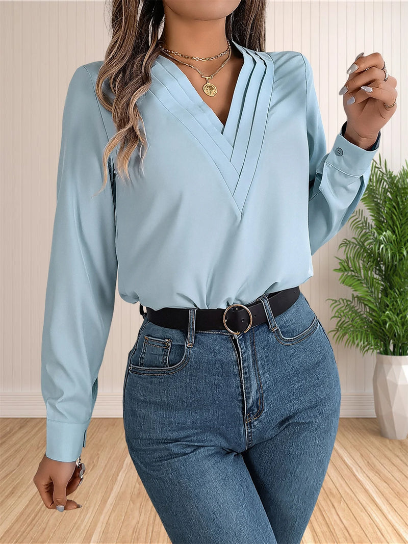 Vestido feminino de manga comprida em camadas com decote em v.